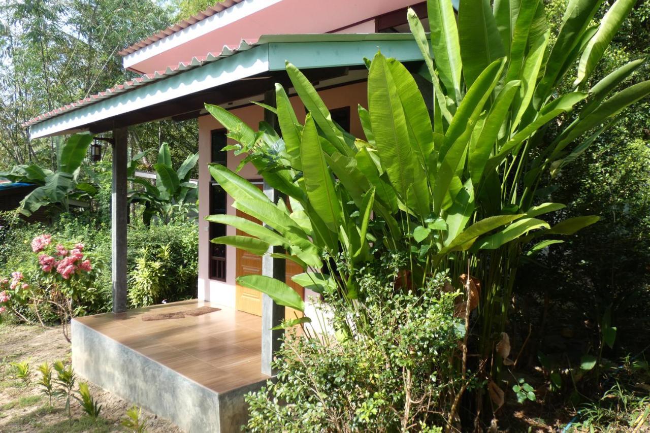 Chom Suan Homestay Ko Kut Esterno foto