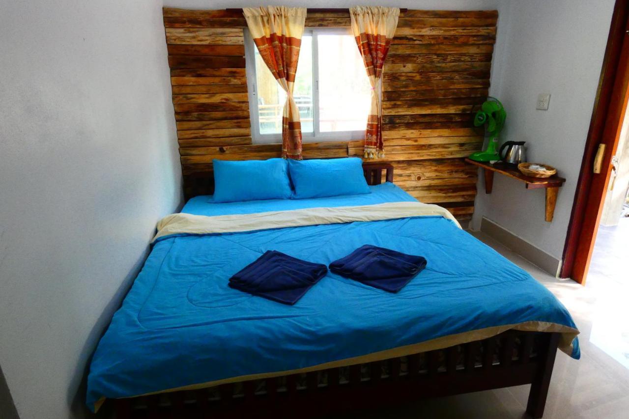 Chom Suan Homestay Ko Kut Esterno foto